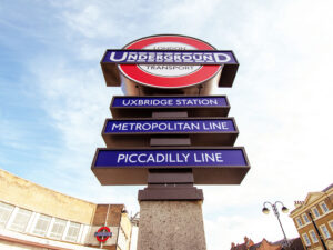 Newly restored Uxbridge station heritage roundel
